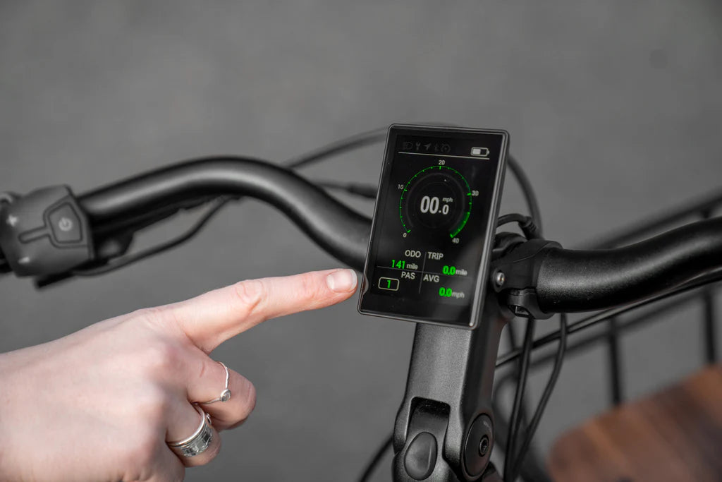 ADO Air電動自転車: 電池、コントローラー、ディスプレイ